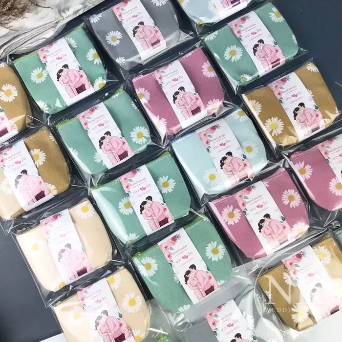กระเป๋าซิป ลายเดซี่ สายคาด +ใส่ถุงใส อย่างดี