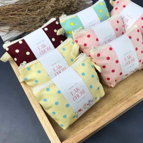 ของ ชำร่วย กระเป๋า กระเป๋า สตางค์ ของ ชำร่วย ลายจุด ผ้าแคนวาส ของชำร่วย แต่งงาน ของชำร่วย งานแต่ง 