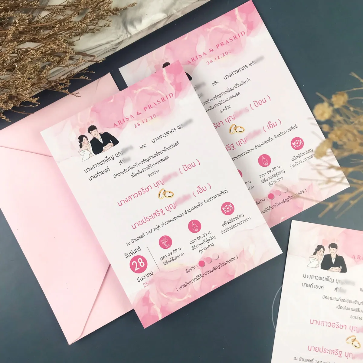 [ฟรีออกแบบแก้ได้ไม่จำกัด] การ์ดแต่งงานการ์ตูนวาด โทนสีชมพูละมุน