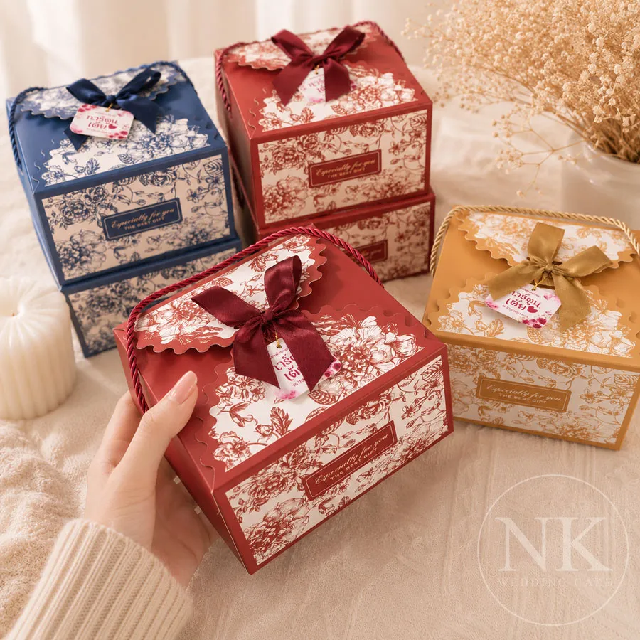 ของรับไหว้ผ้าเช็ดผม | ผ้าขนหนูเช็ดผมเนื้อนุ่ม ซับน้ำดี พร้อมกล่องหูหิ้วพรีเมียม ของรับไหว้งานแต่ง